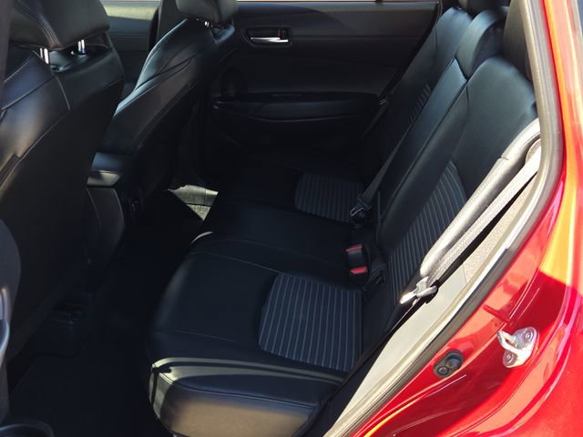 Used 2024 Toyota Corolla Cross XSE w/ Convenience Package image 17