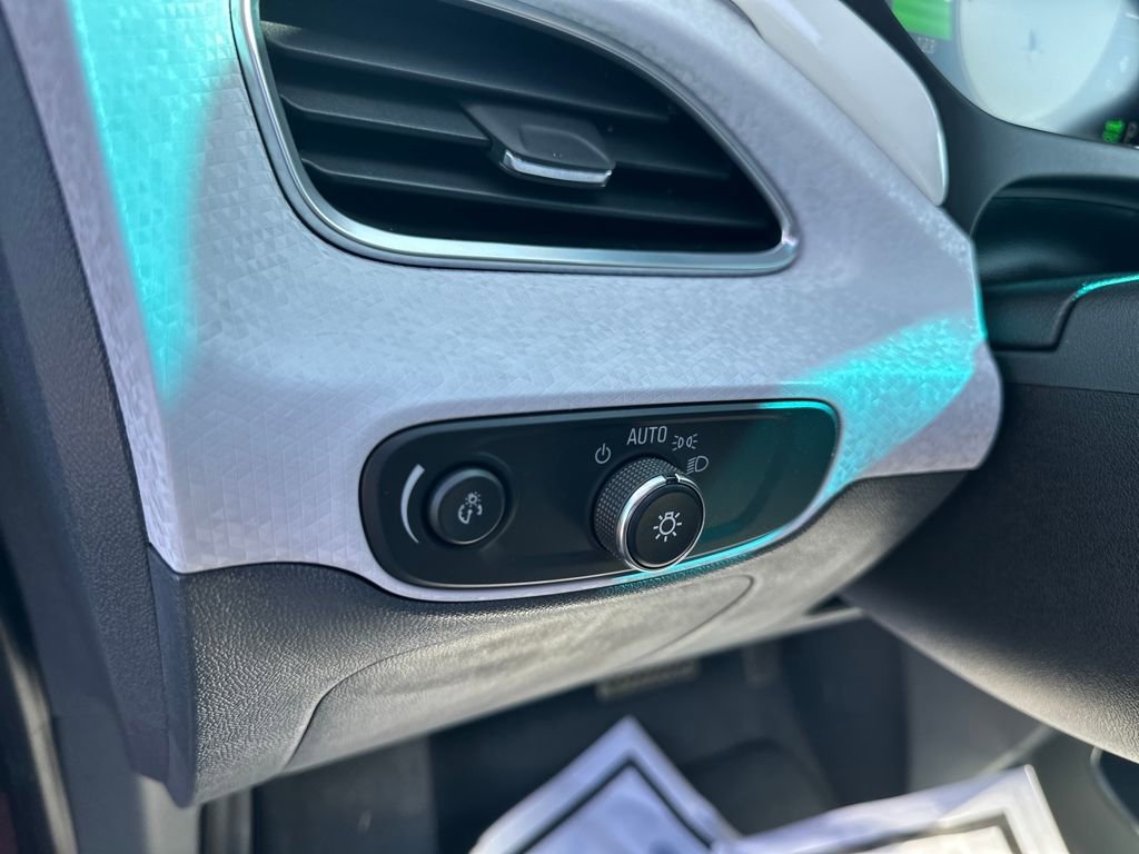 Used 2019 Chevrolet Bolt LT image 8