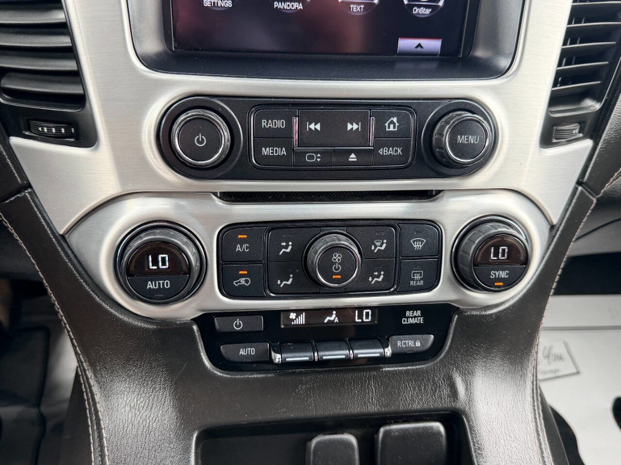 Used 2016 GMC Yukon XL SLE w/ Enhanced Driver Alert Package AWD/4WD image 44