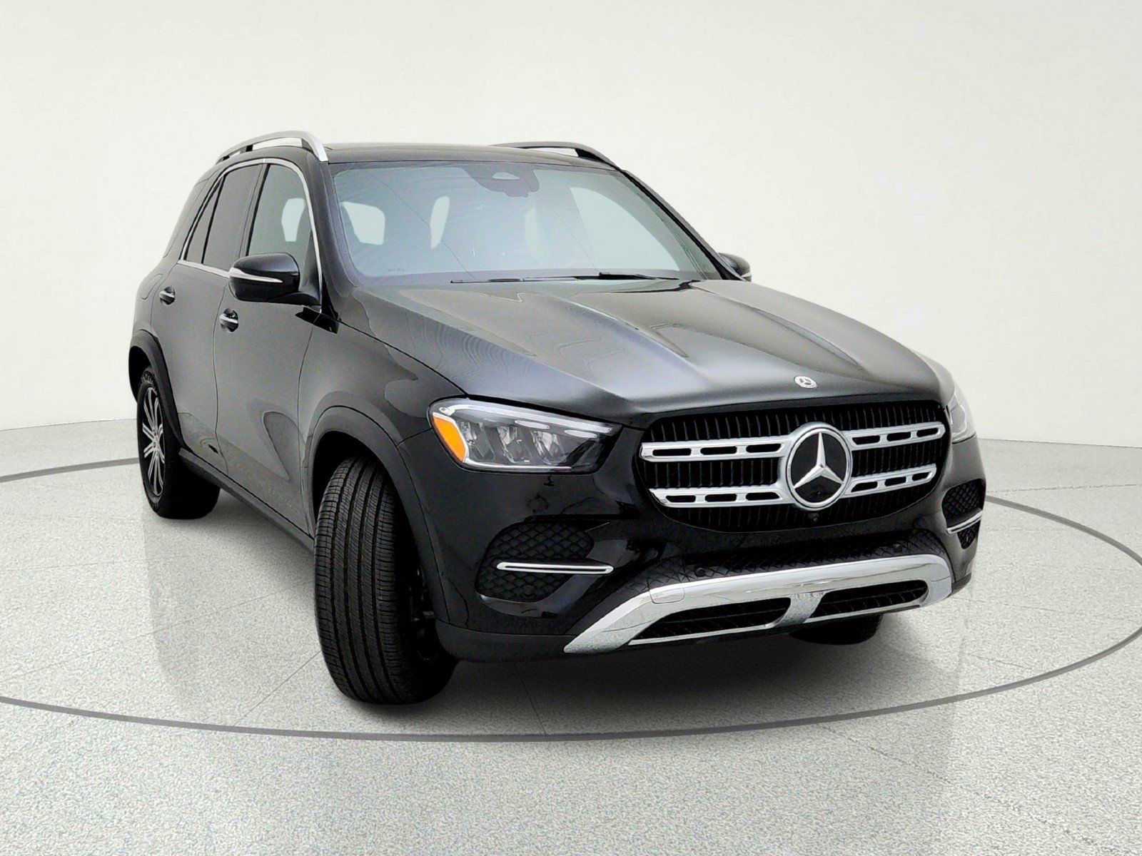 Certified 2026 Mercedes-Benz GLE 350 4MATIC image 4