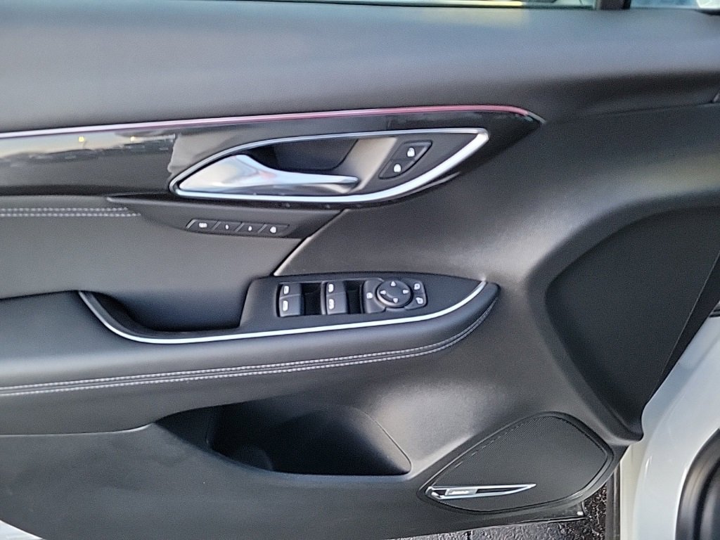 Used 2025 Buick Envision Preferred image 6