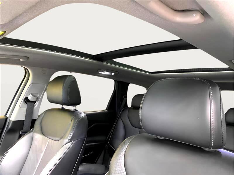 Used 2023 Hyundai Santa Fe Limited image 20