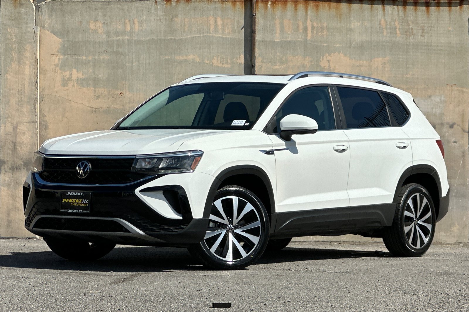 Used 2022 Volkswagen Taos SE FWD image 8