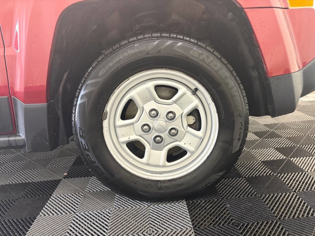 Used 2014 Jeep Patriot Sport FWD image 23
