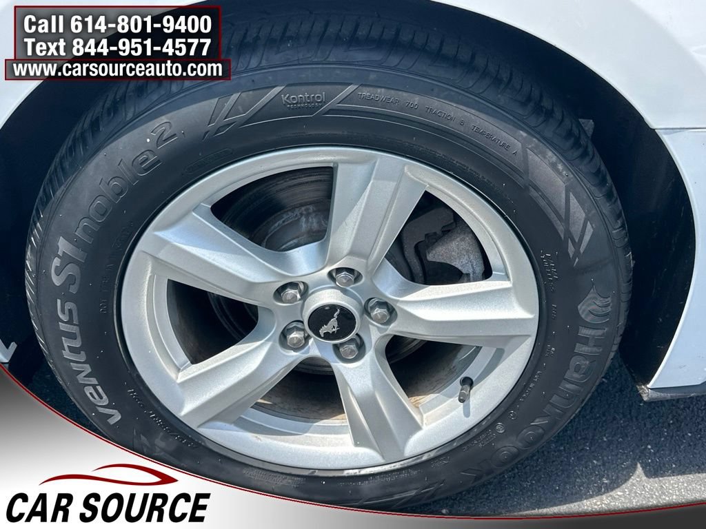 Used 2018 Ford Mustang Coupe RWD image 22