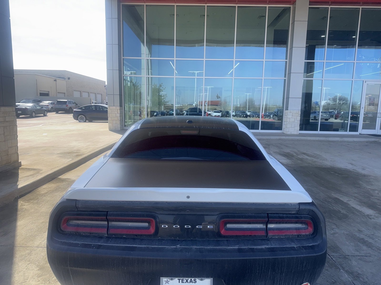 Used 2019 Dodge Challenger SXT image 14