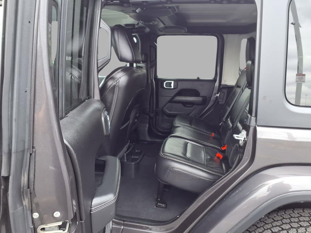 Certified 2019 Jeep Wrangler Unlimited Sahara image 23