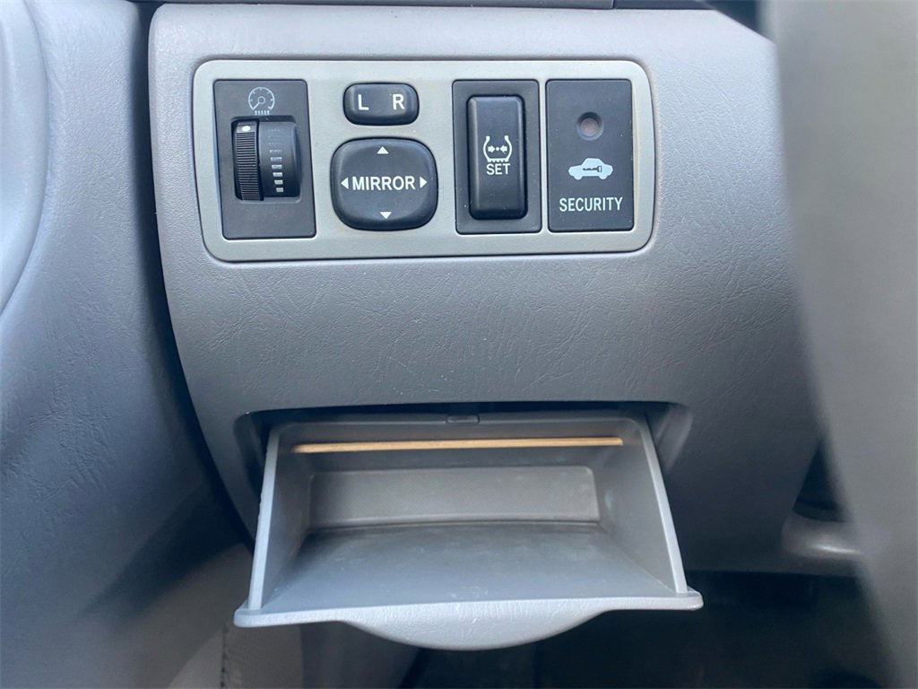 Used 2008 Toyota Corolla LE image 19