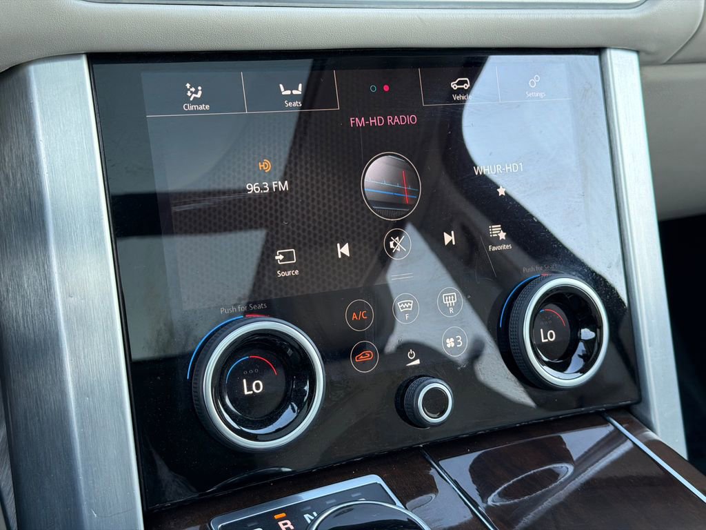 Used 2021 Land Rover Range Rover Westminster Edition image 29