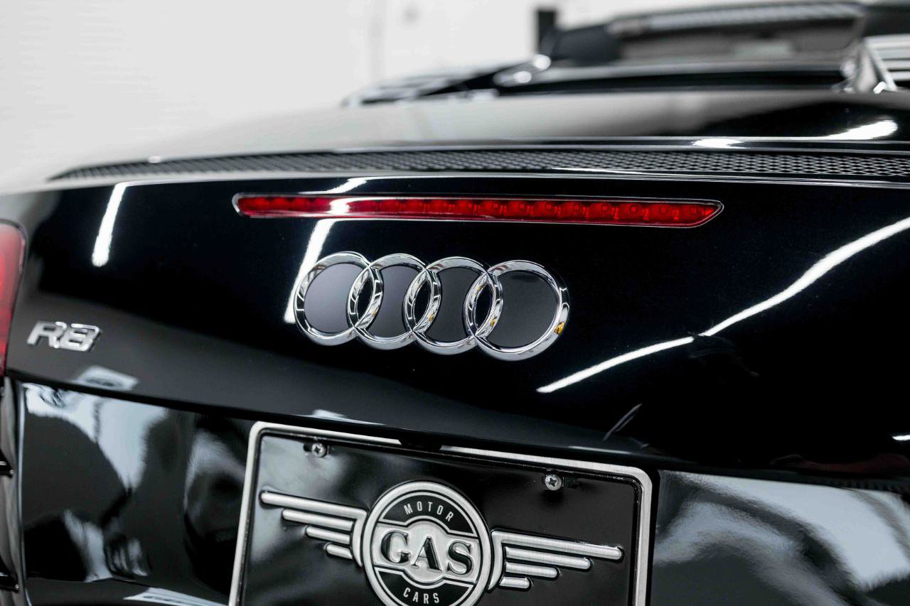 Used 2011 Audi R8 V10 AWD/4WD image 15
