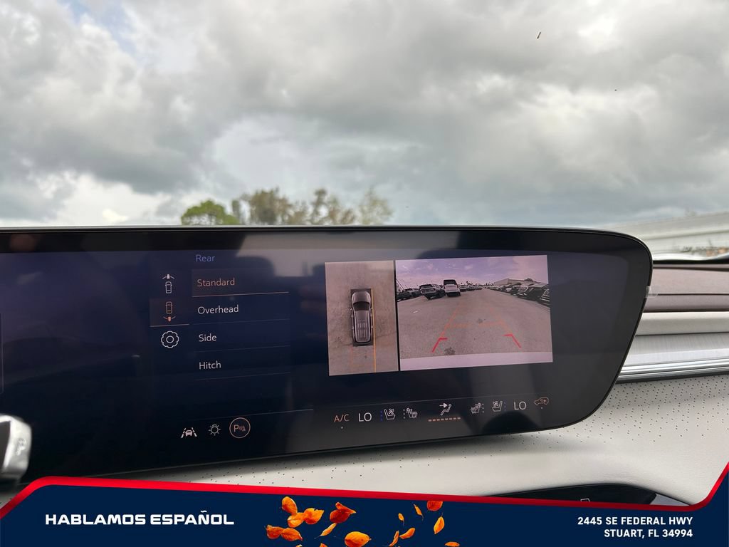 New 2026 Buick Enclave Avenir w/ Super Cruise Package AWD/4WD image 32