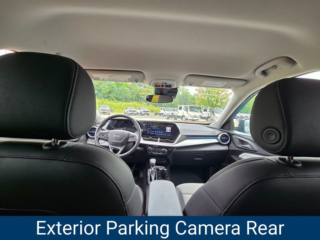Certified 2026 Chevrolet Trax LT w/ Driver Confidence Package FWD image 15