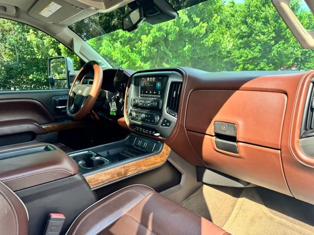 Used 2015 Chevrolet Silverado 2500 High Country w/ Duramax Plus Package AWD/4WD image 25