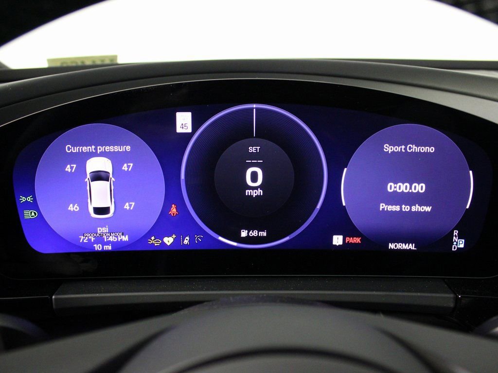 Certified 2025 Porsche Macan 4 Electric image 23