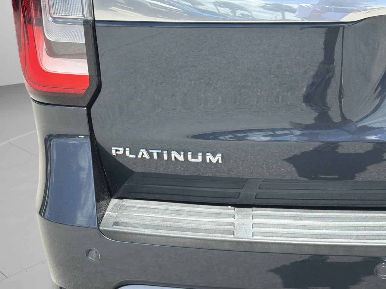 Used 2022 Ford Expedition Max Platinum RWD image 10