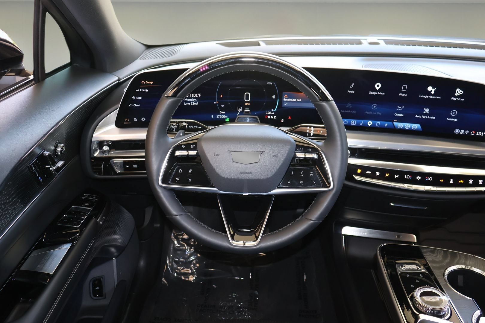 Certified 2023 Cadillac Lyriq 2WD image 15