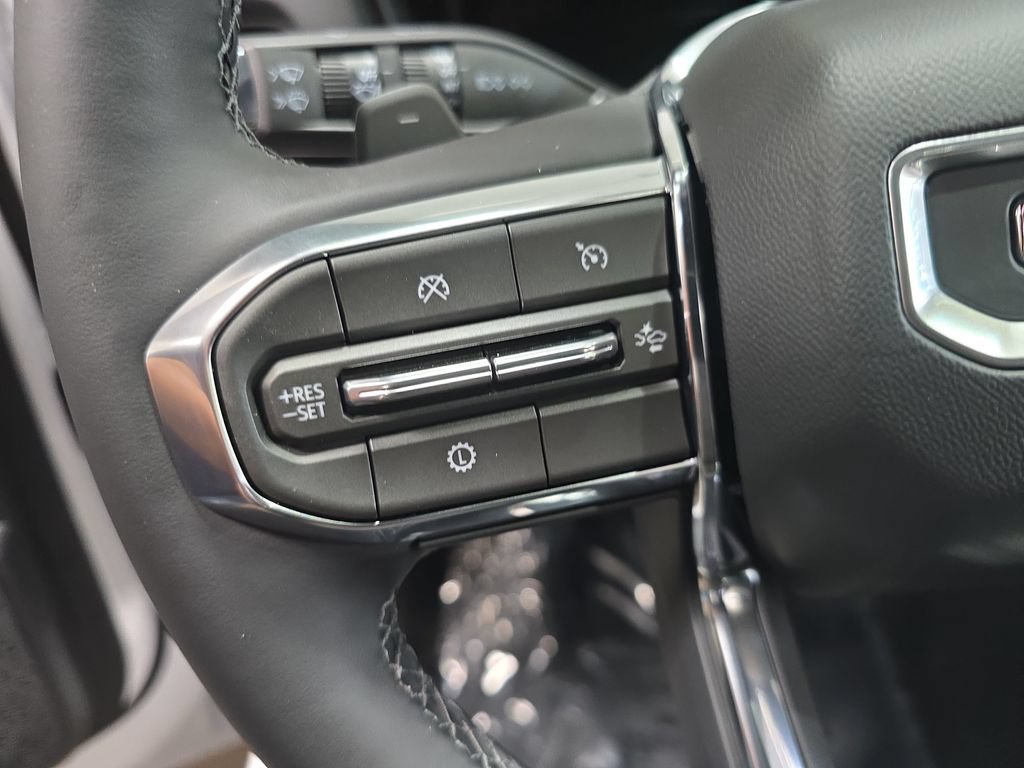 New 2026 GMC Terrain Elevation w/ Elevation Premium Package AWD/4WD image 17