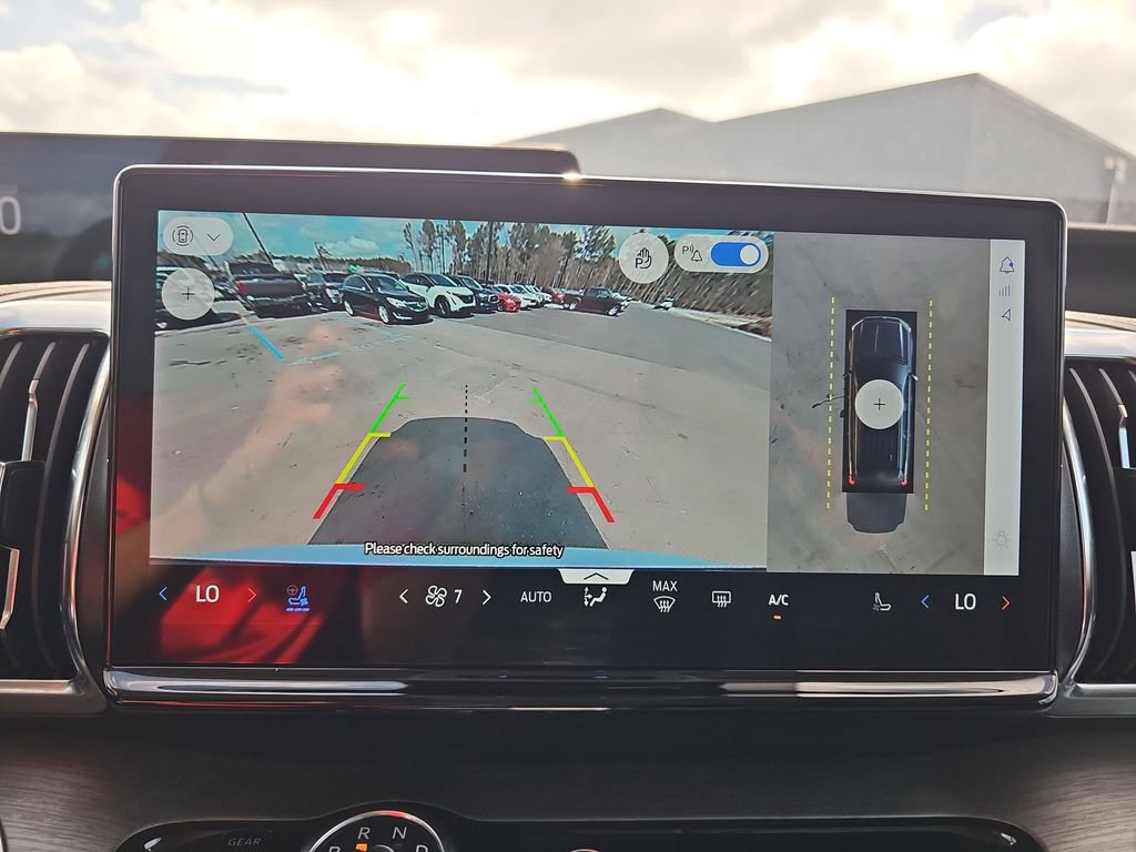 Used 2025 Ford Expedition Max Platinum image 28