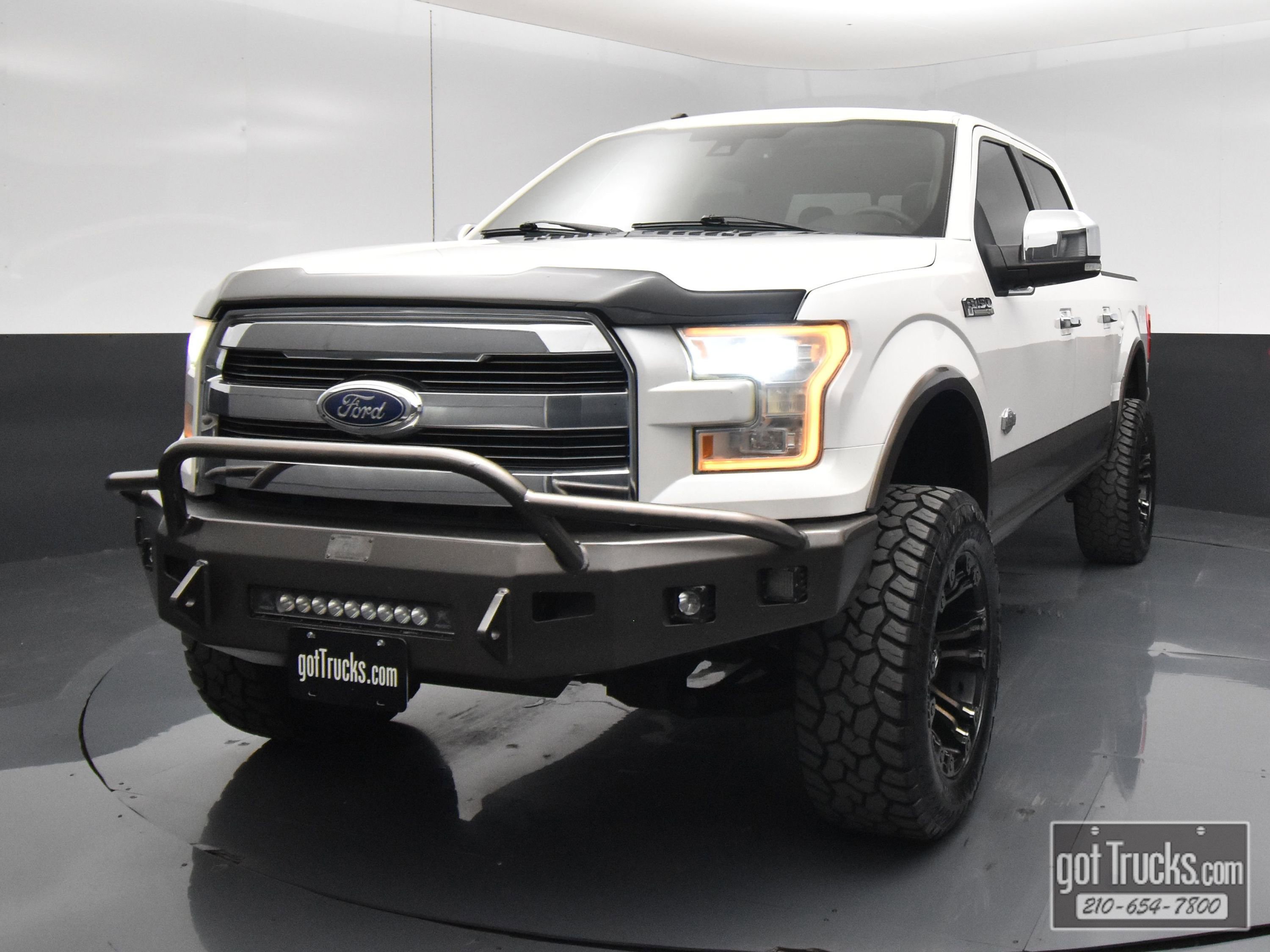 Used 2016 Ford F150 King Ranch w/ Equipment Group 601A Luxury AWD/4WD image 52