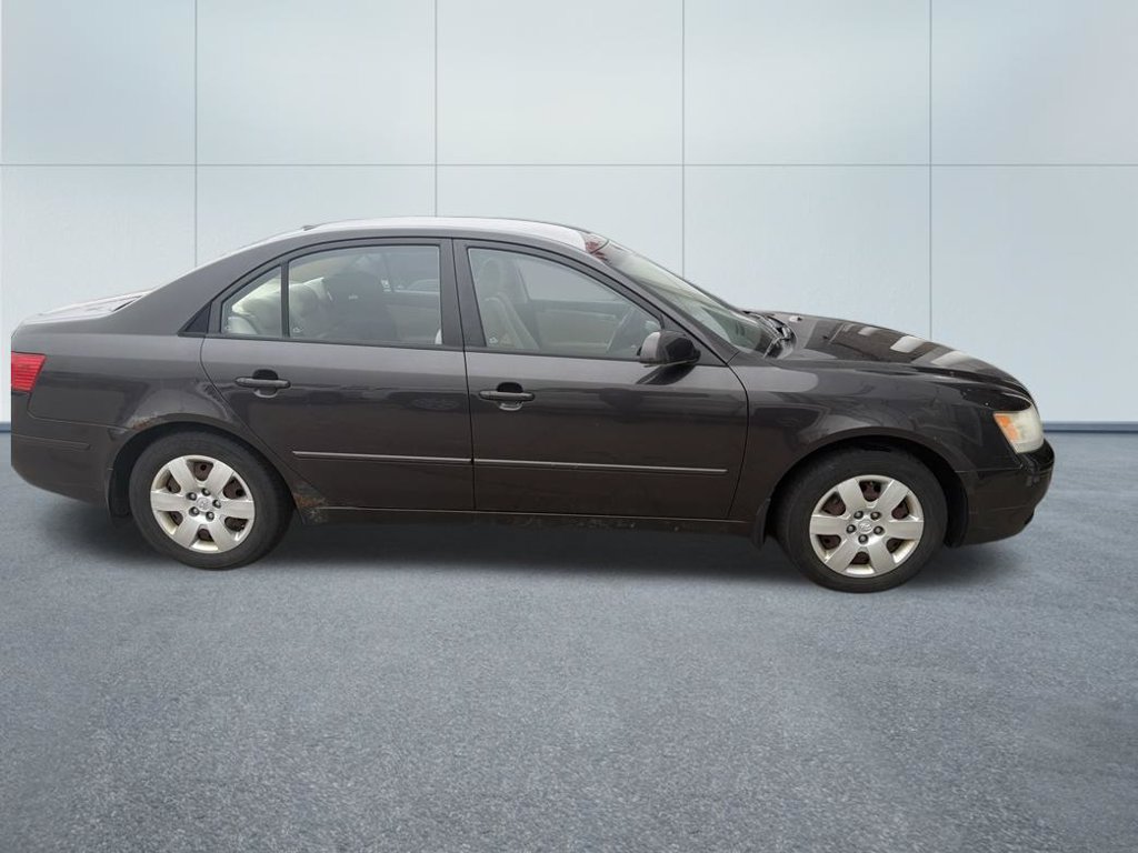 Used 2009 Hyundai Sonata GLS FWD image 3