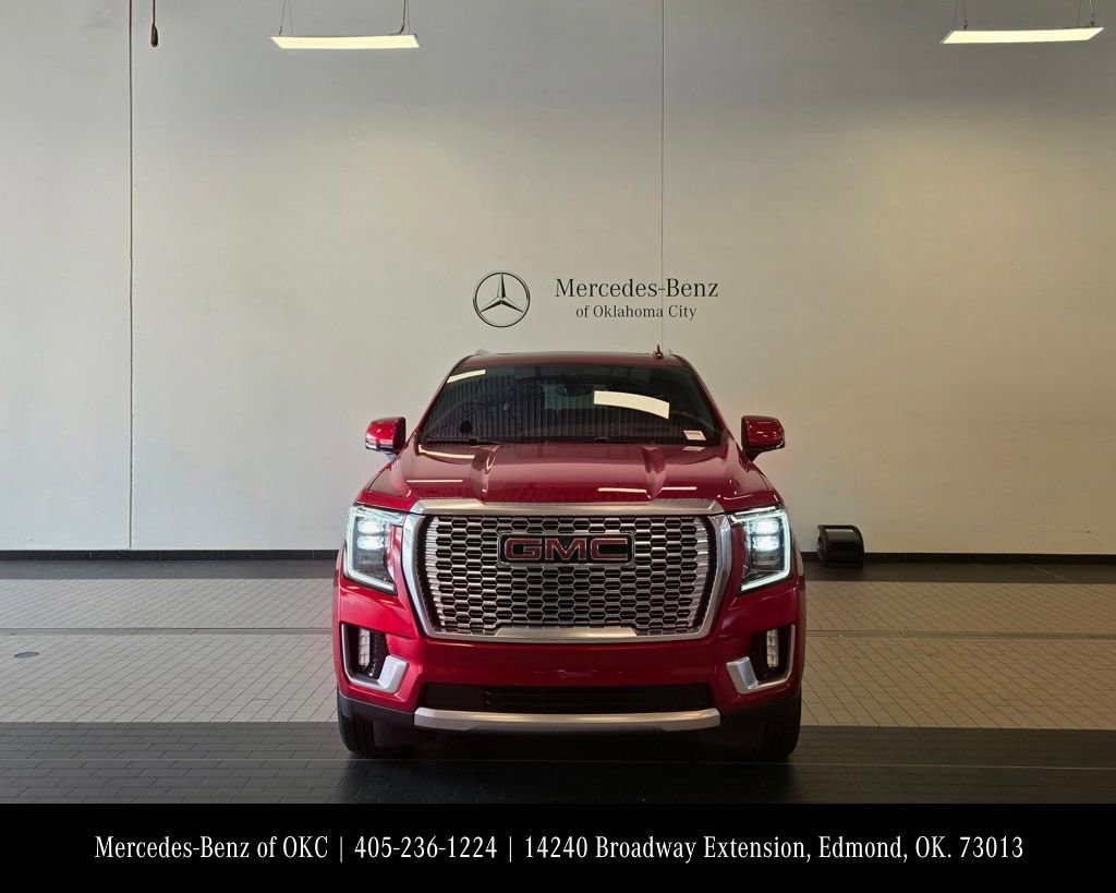 Used 2021 GMC Yukon Denali w/ Denali Ultimate Package RWD image 2