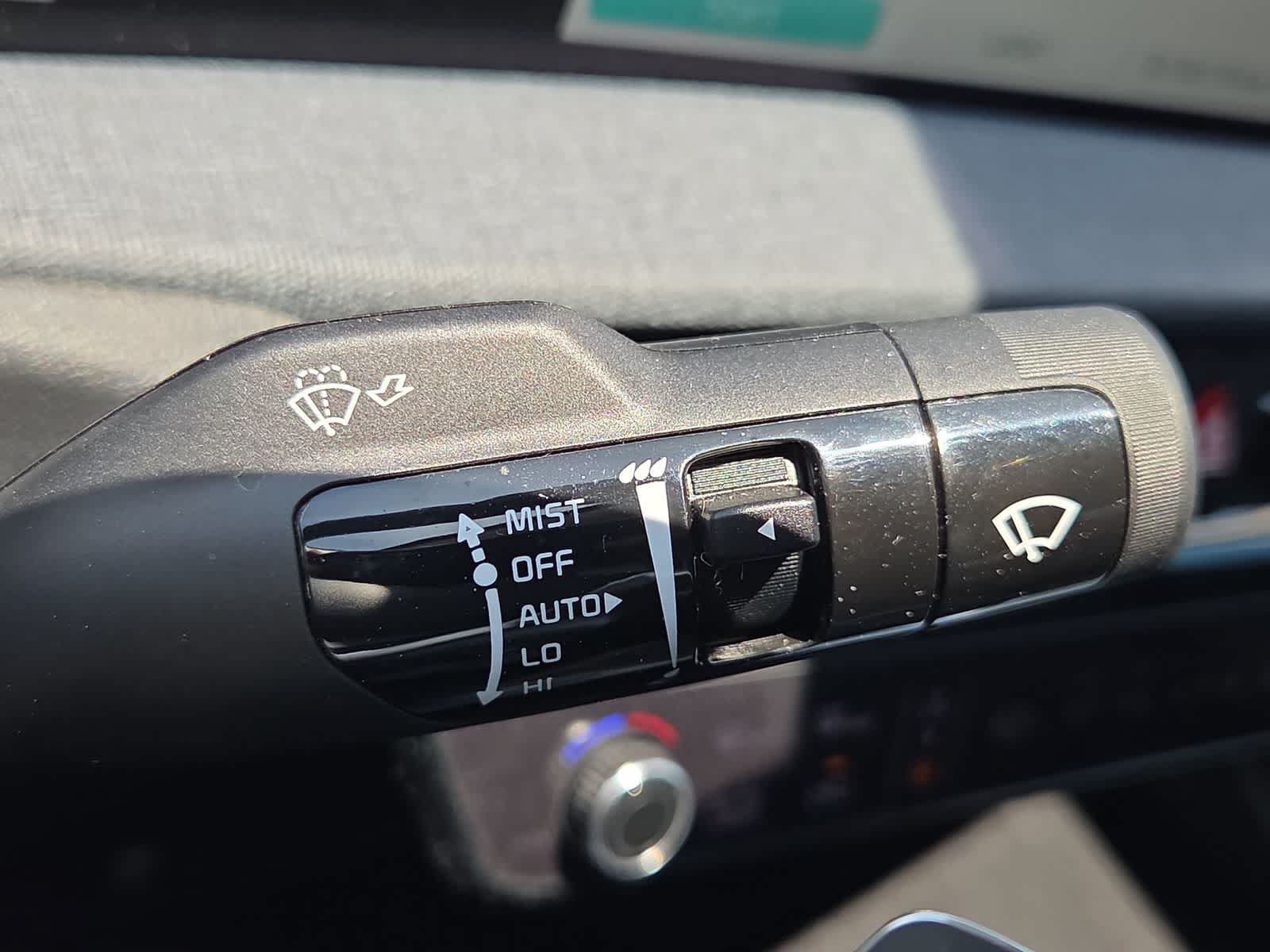 Used 2023 Kia EV6 Wind w/ Wind Technology Package AWD/4WD image 25
