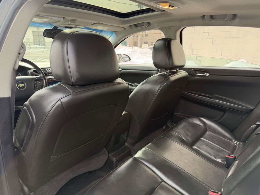 Used 2012 Chevrolet Impala LTZ image 23