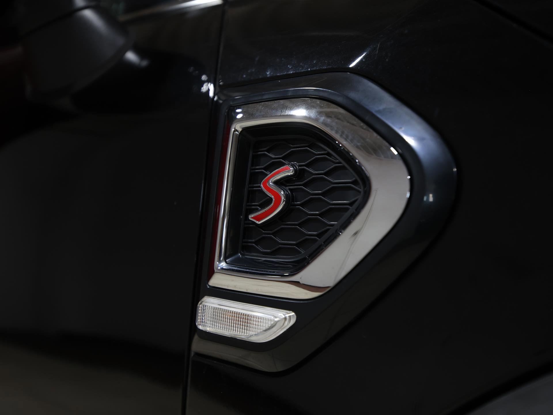 Used 2017 MINI Cooper Countryman S FWD image 25