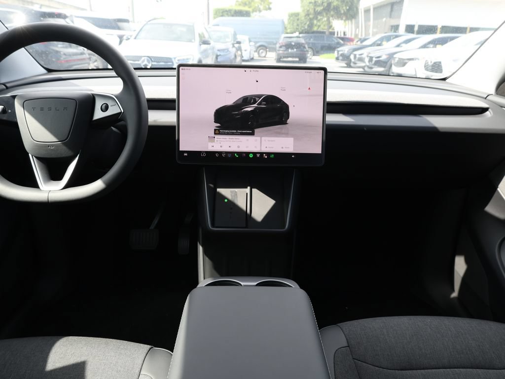Used 2026 Tesla Model Y 2WD image 24