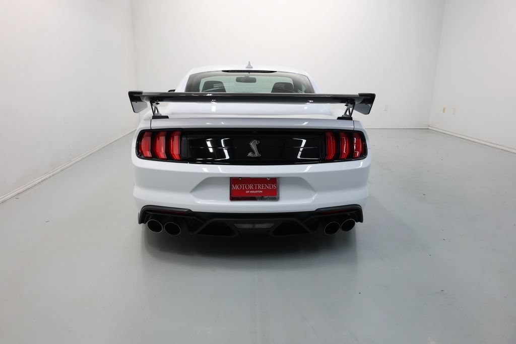 Used 2022 Ford Mustang Shelby GT500 w/ Carbon Fiber Track Pack RWD image 65