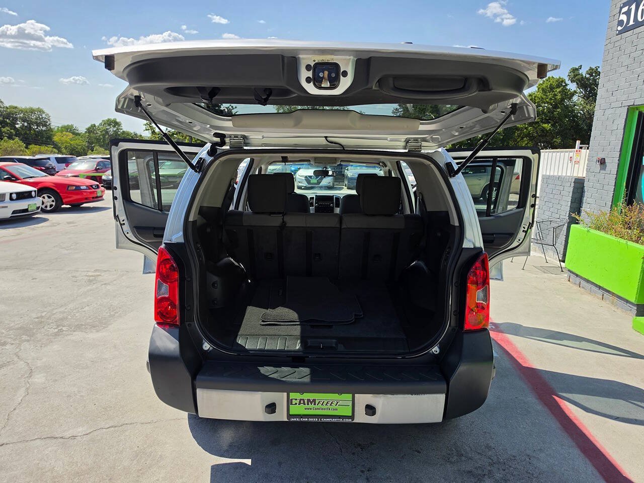 Used 2015 Nissan Xterra X RWD image 24