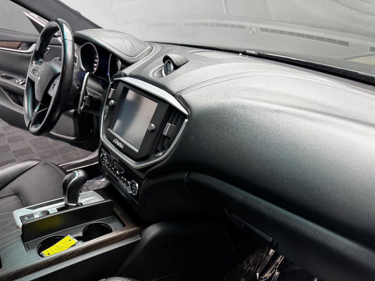 Used 2016 Maserati Ghibli S image 52