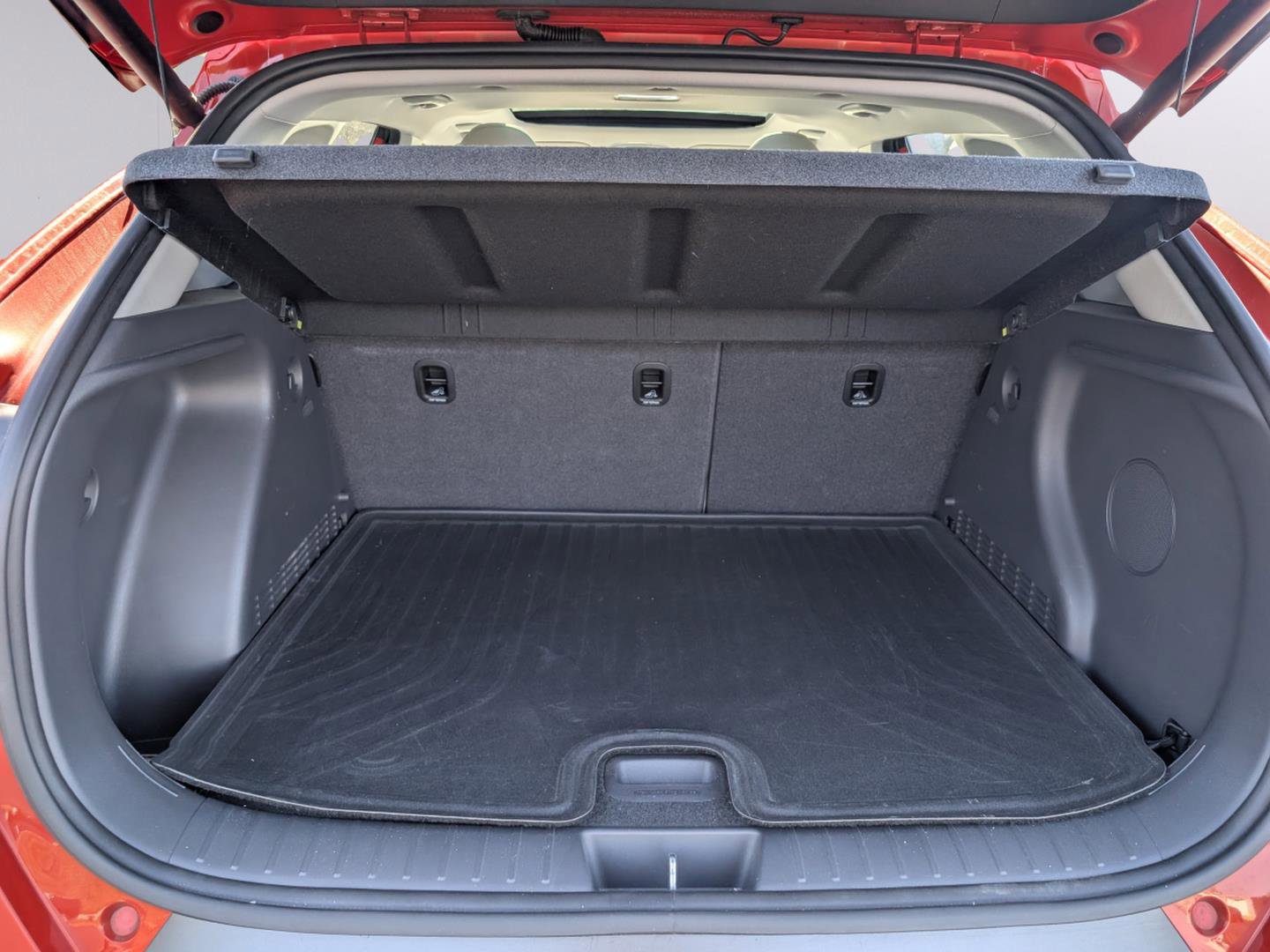 Used 2024 Hyundai Kona Limited image 31