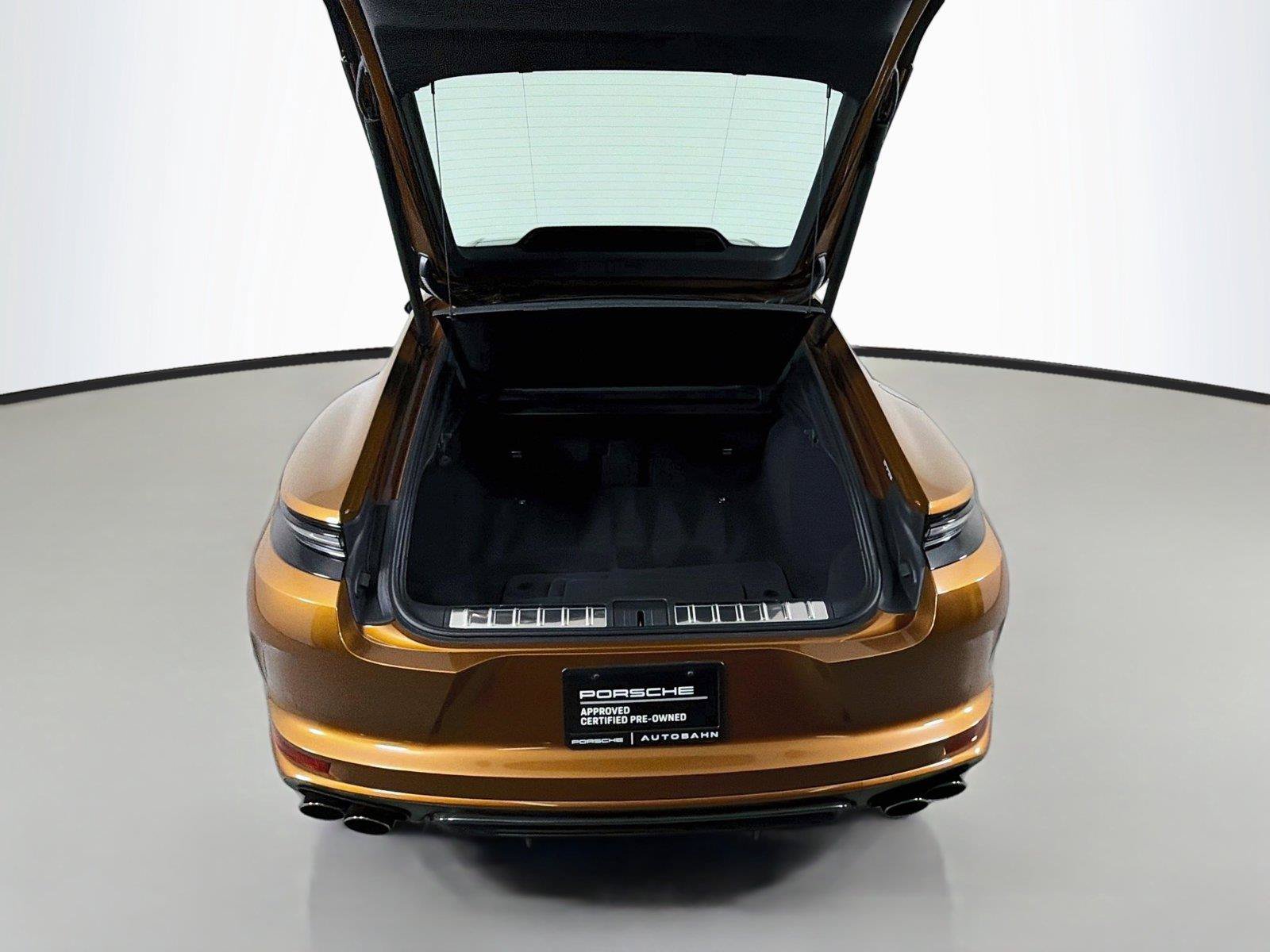 Certified 2025 Porsche Panamera GTS AWD/4WD image 36