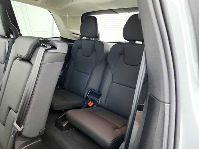 New 2026 Volvo XC90 T8 Plus w/ Protection Package AWD/4WD image 30