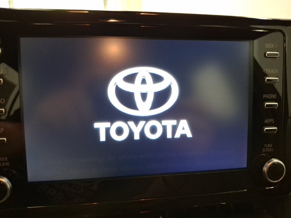 Used 2020 Toyota Corolla SE FWD image 21