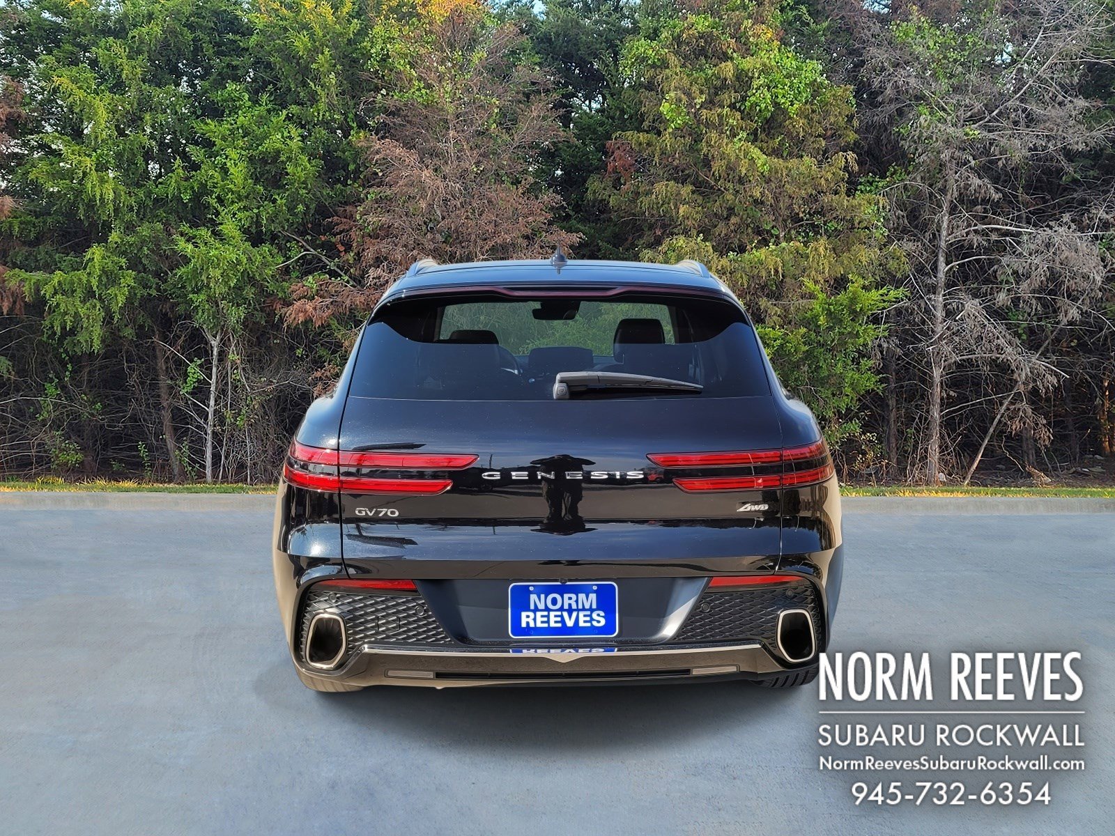 Used 2024 Genesis GV70 2.5T w/ Select Package image 18