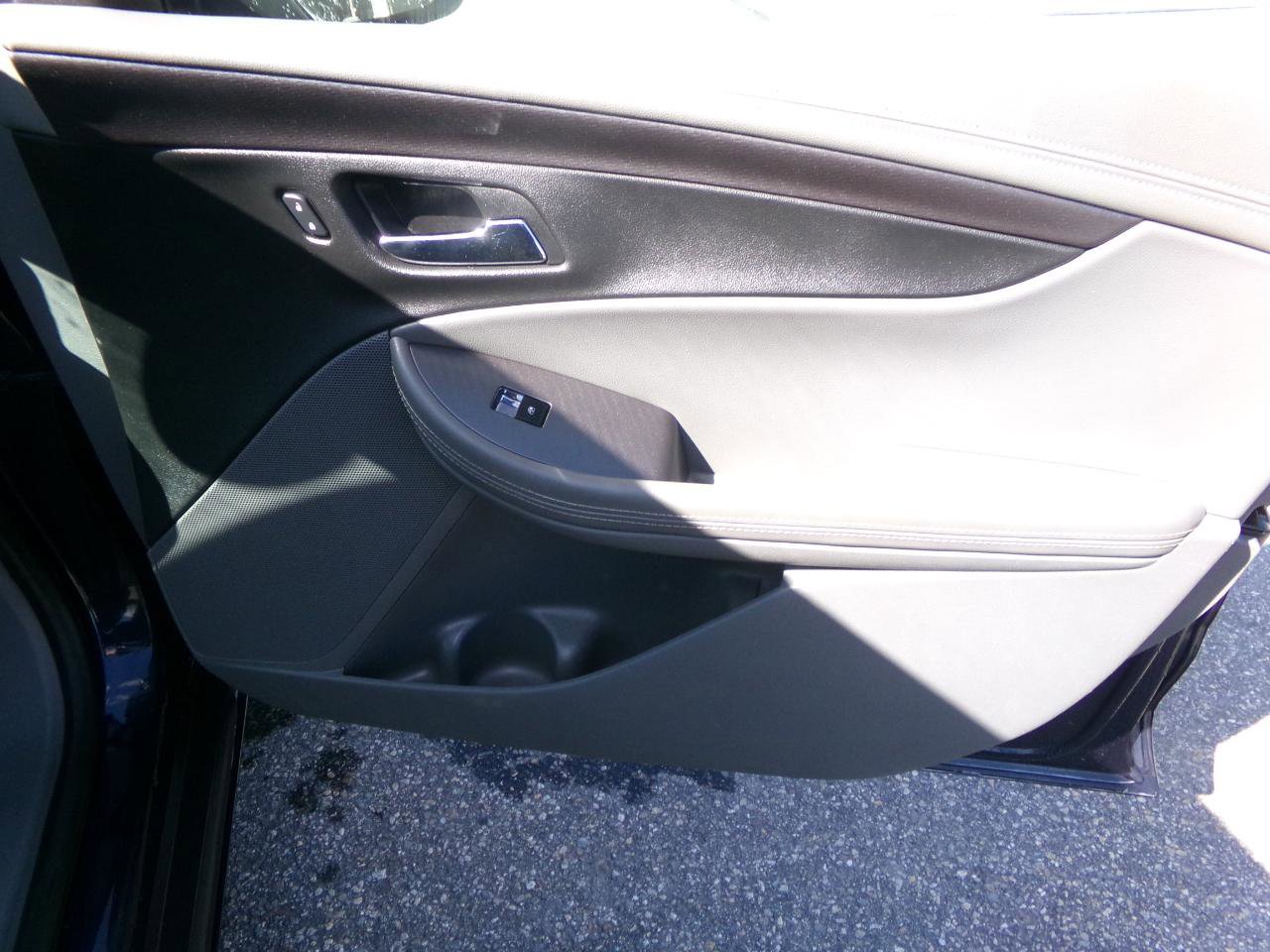 Used 2015 Chevrolet Impala LS w/ LS Convenience Package FWD image 27