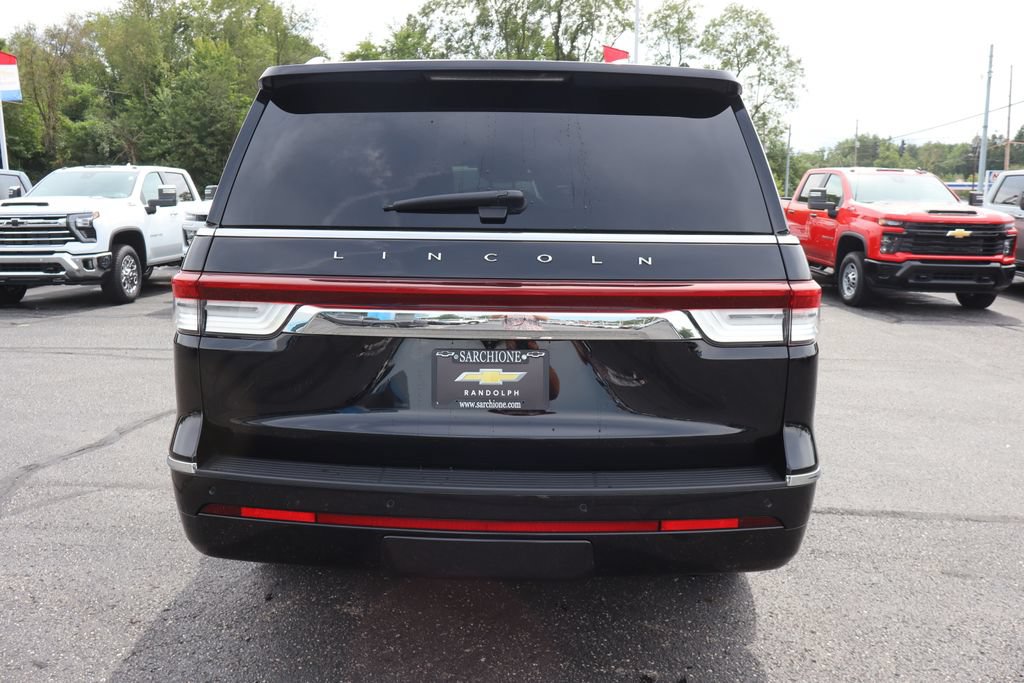 Used 2024 Lincoln Navigator L Reserve AWD/4WD image 42