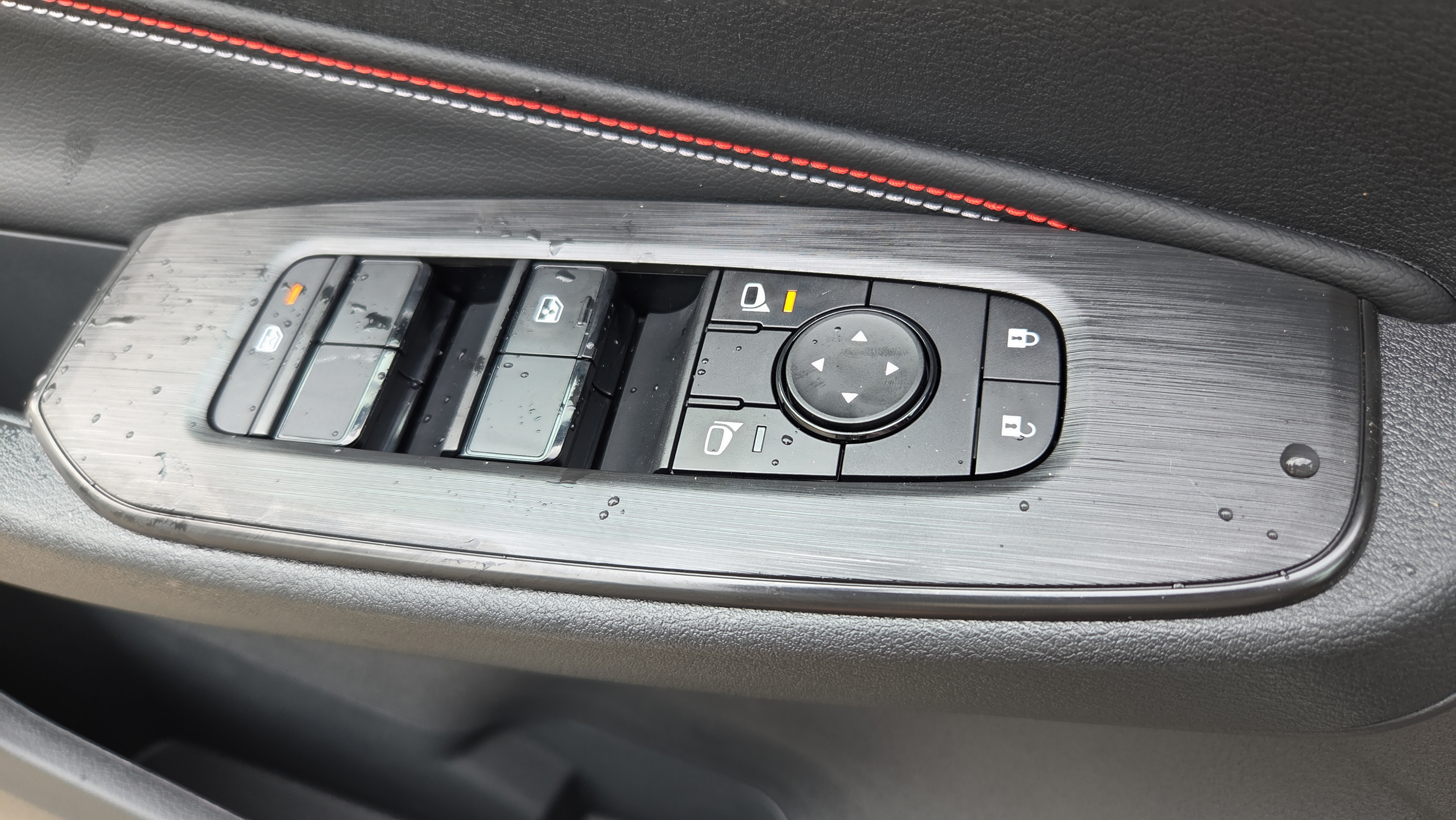 New 2027 Nissan Sentra SR w/ SR All Weather Package FWD image 29