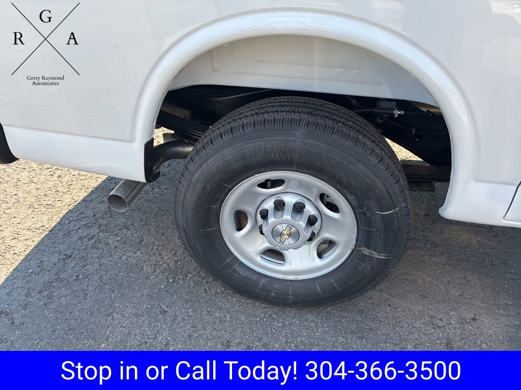New 2025 Chevrolet Express 3500 w/ Driver Convenience Package RWD image 8
