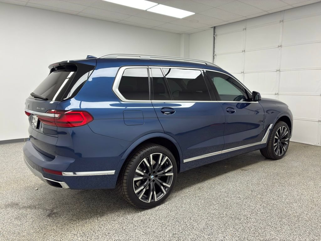Used 2019 BMW X7 xDrive50i w/ Premium Package AWD/4WD image 9