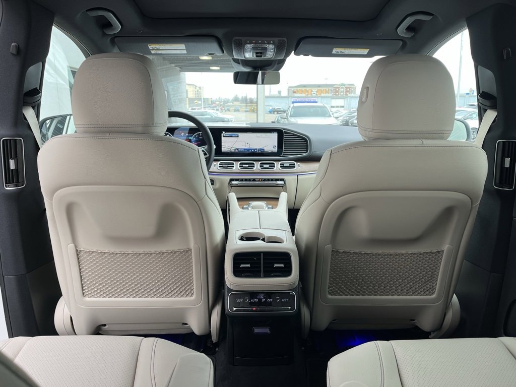 Used 2025 Mercedes-Benz GLS 450 4MATIC image 58