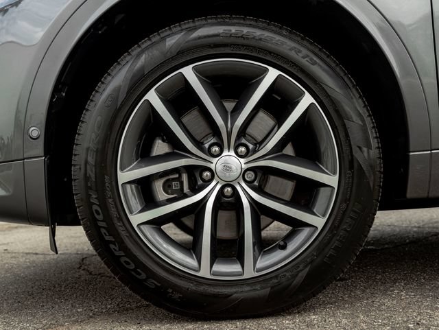 New 2024 Land Rover Discovery Sport S AWD/4WD image 11