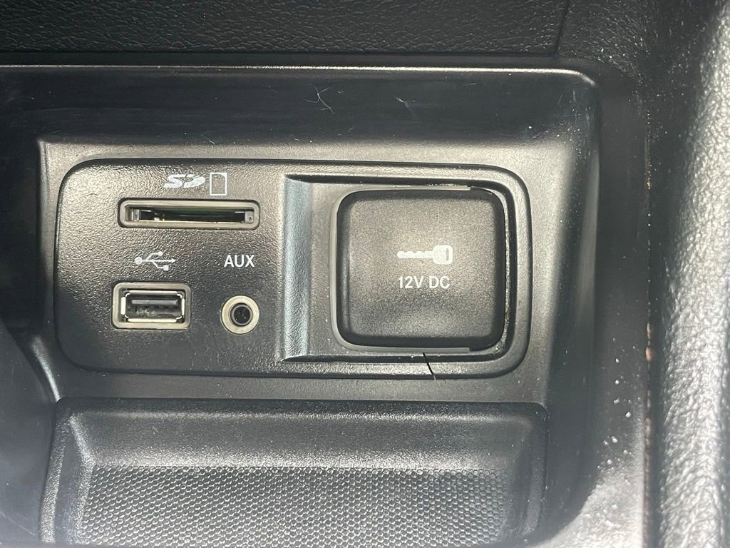 Certified 2018 Jeep Cherokee Limited w/ Trailer Tow Group AWD/4WD image 36