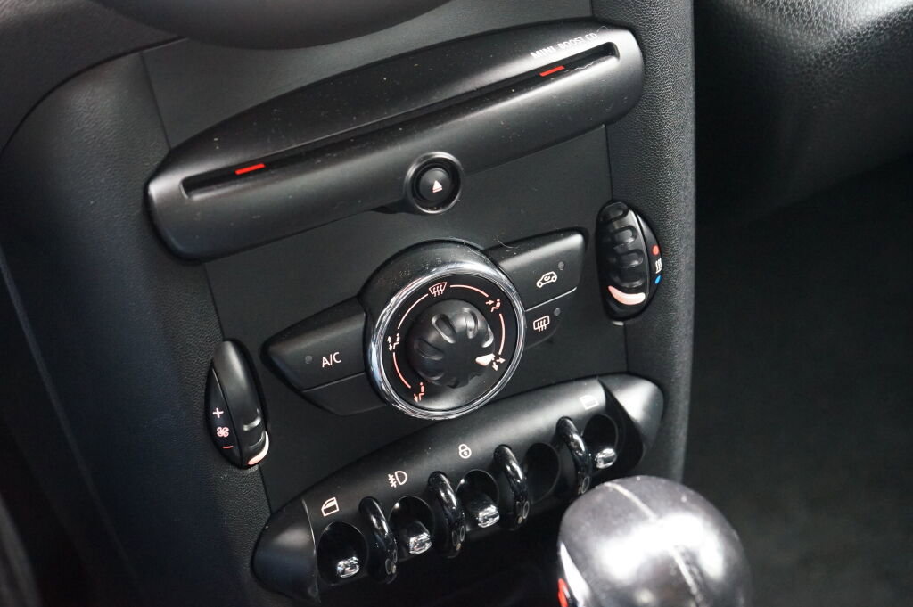 Used 2014 MINI Cooper Coupe S FWD image 17