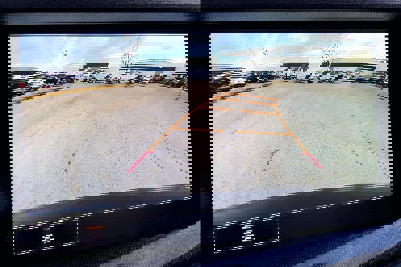 Used 2022 Buick Envision Preferred image 25