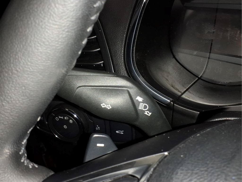Used 2015 Ford Edge Titanium w/ Equipment Group 301A AWD/4WD image 22