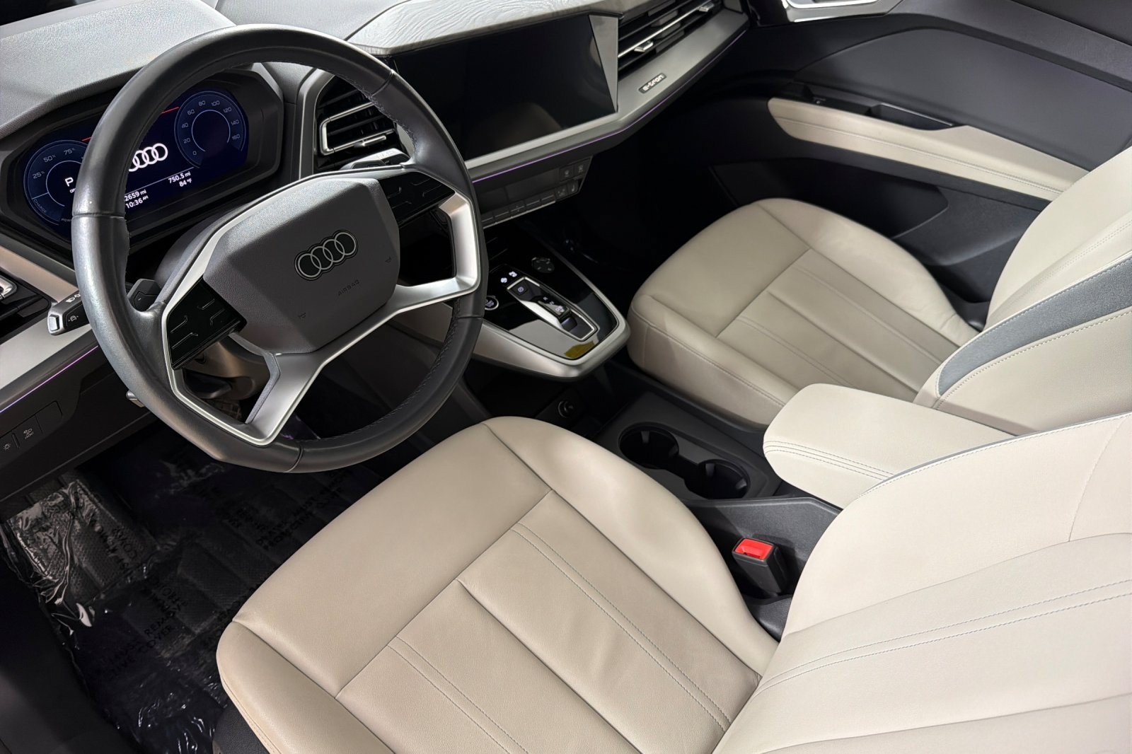 Certified 2024 Audi Q4 e-tron Prestige w/ Black Optic Package AWD/4WD image 9