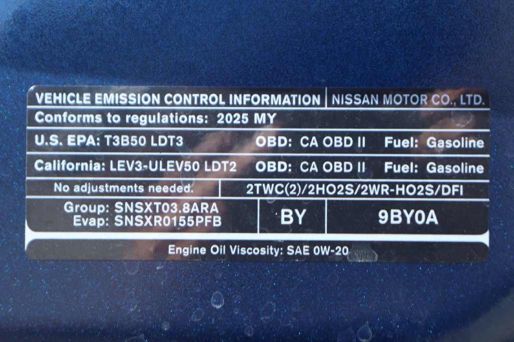Used 2025 Nissan Frontier SV RWD image 13